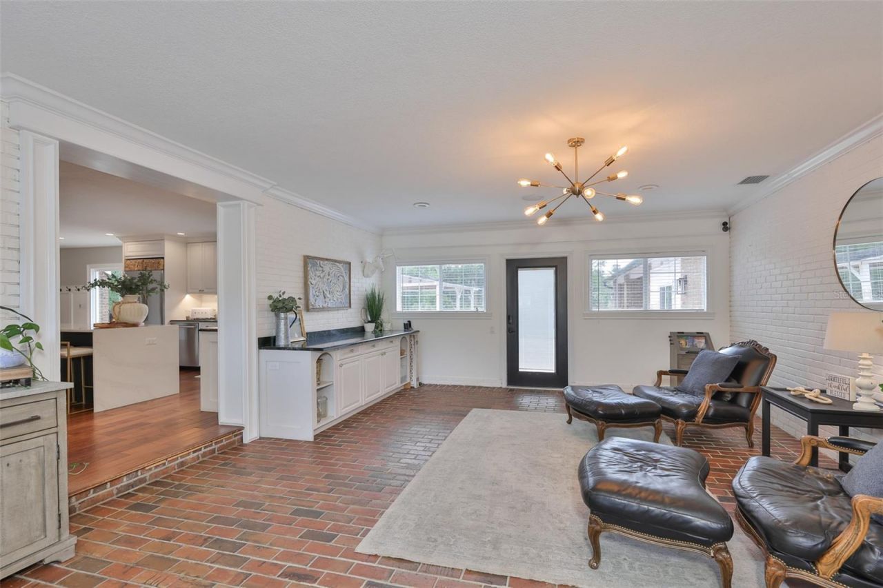 119 Hickory Creek Boulevard, Brandon, FL 33511 Photo