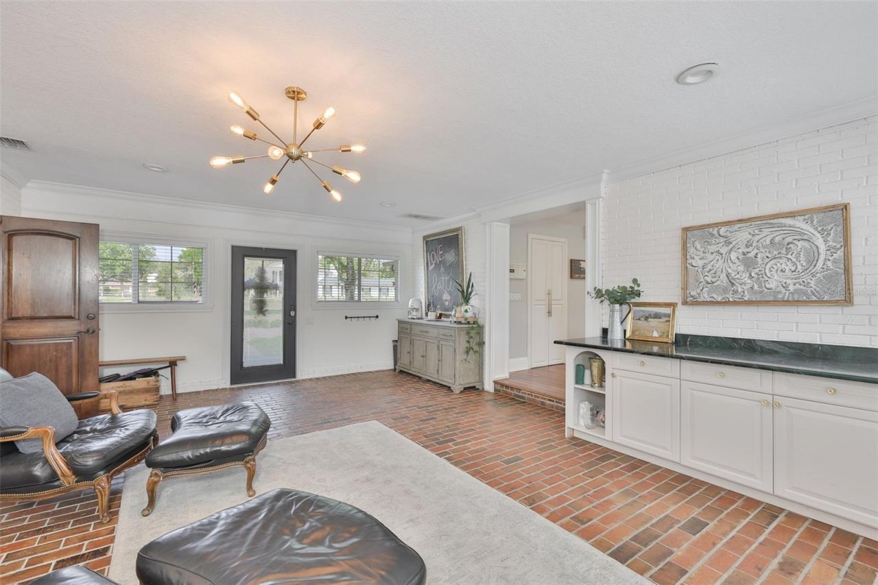 119 Hickory Creek Boulevard, Brandon, FL 33511 Photo