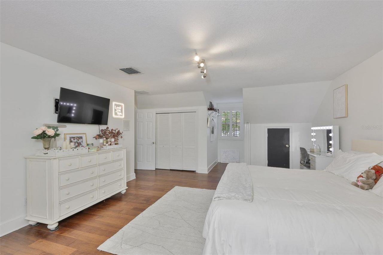 119 Hickory Creek Boulevard, Brandon, FL 33511 Photo