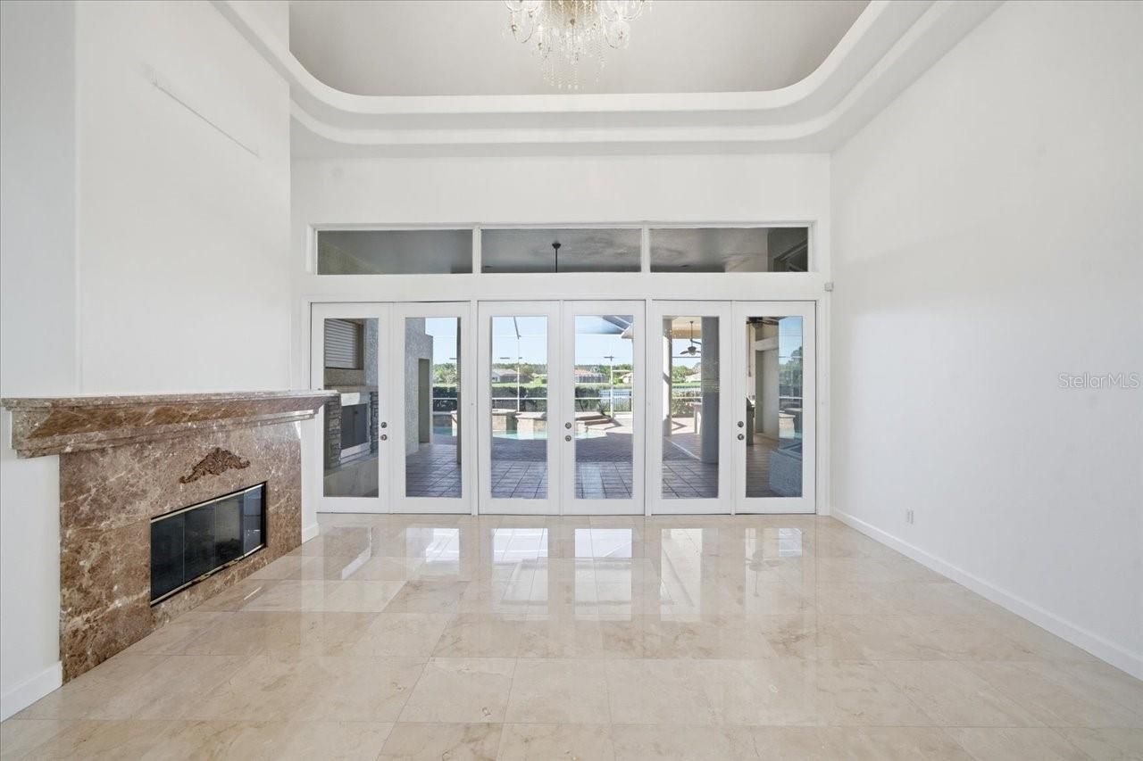 18634 Avenue Capri, Lutz, FL 33558 Photo