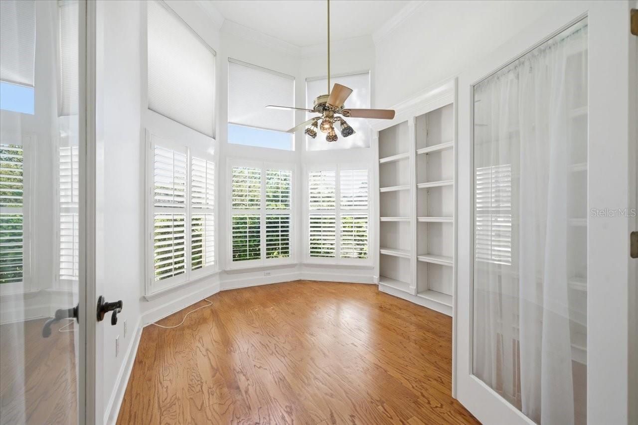 18634 Avenue Capri, Lutz, FL 33558 Photo