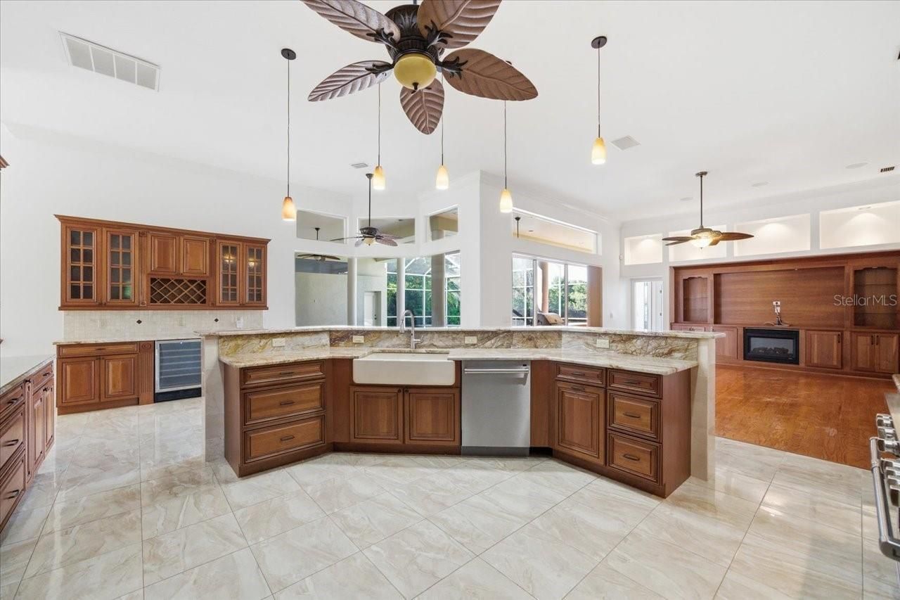 18634 Avenue Capri, Lutz, FL 33558 Photo