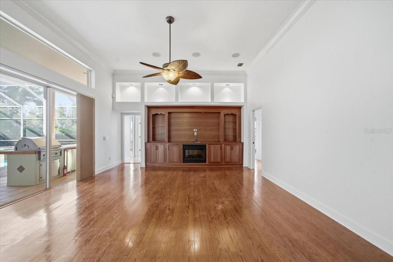 18634 Avenue Capri, Lutz, FL 33558 Photo