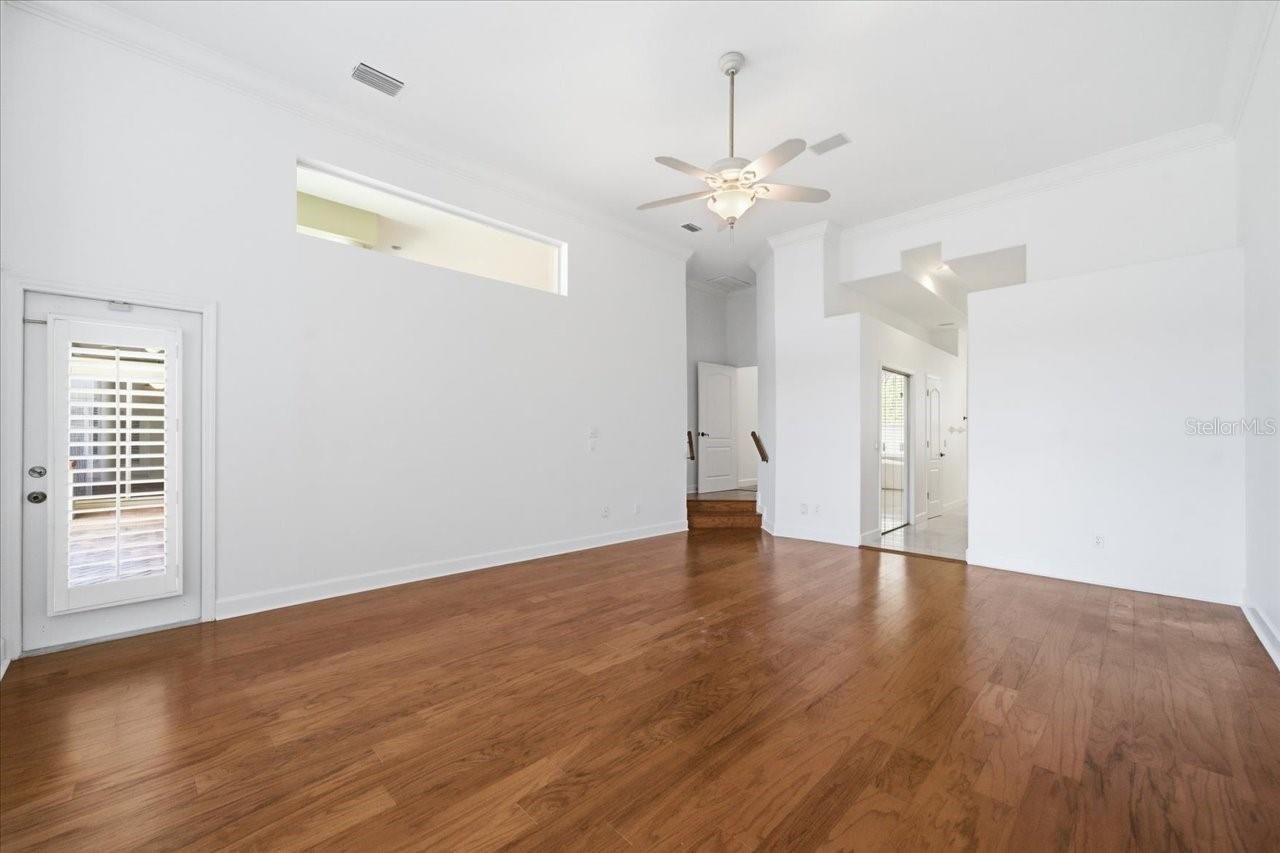 18634 Avenue Capri, Lutz, FL 33558 Photo