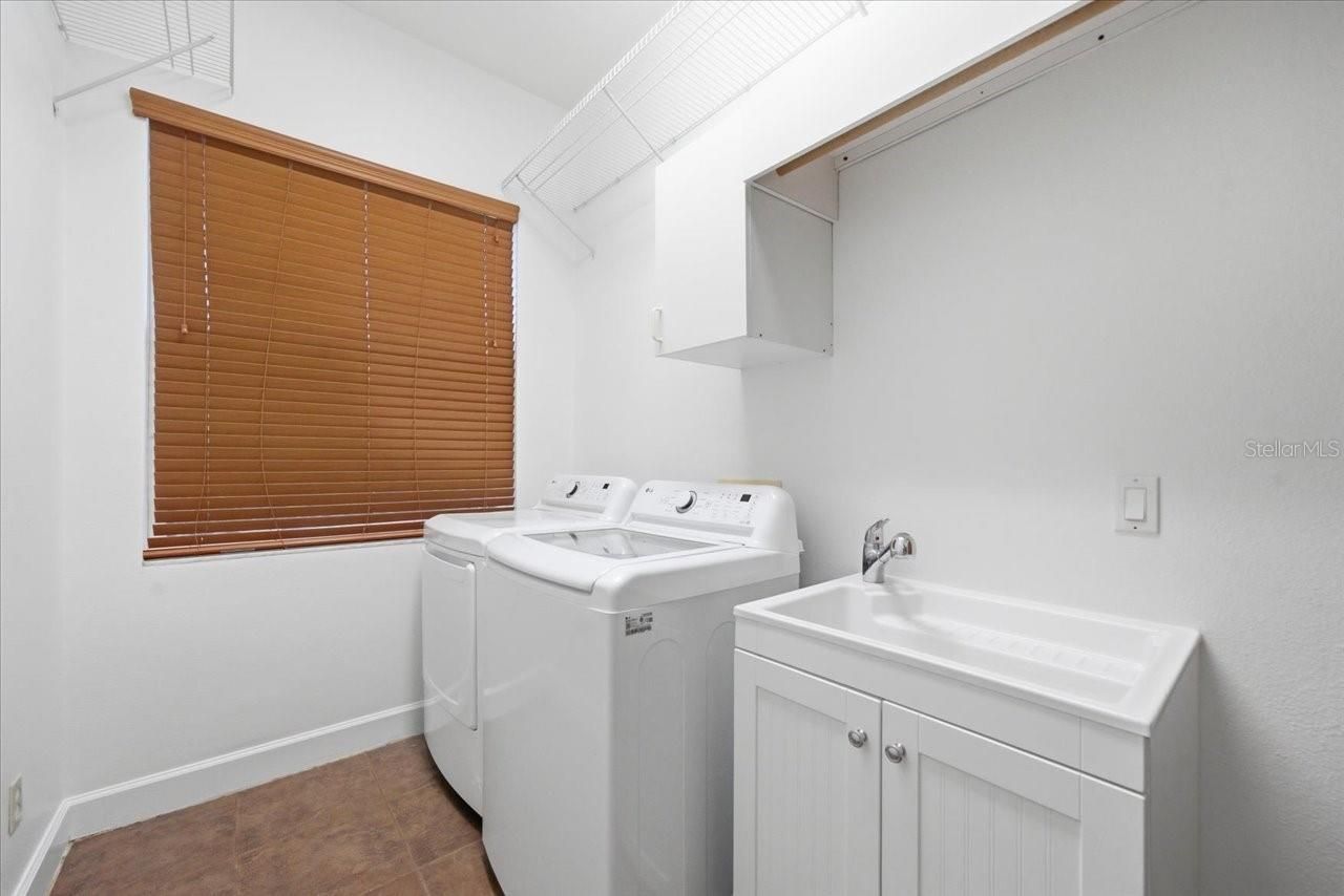 18634 Avenue Capri, Lutz, FL 33558 Photo