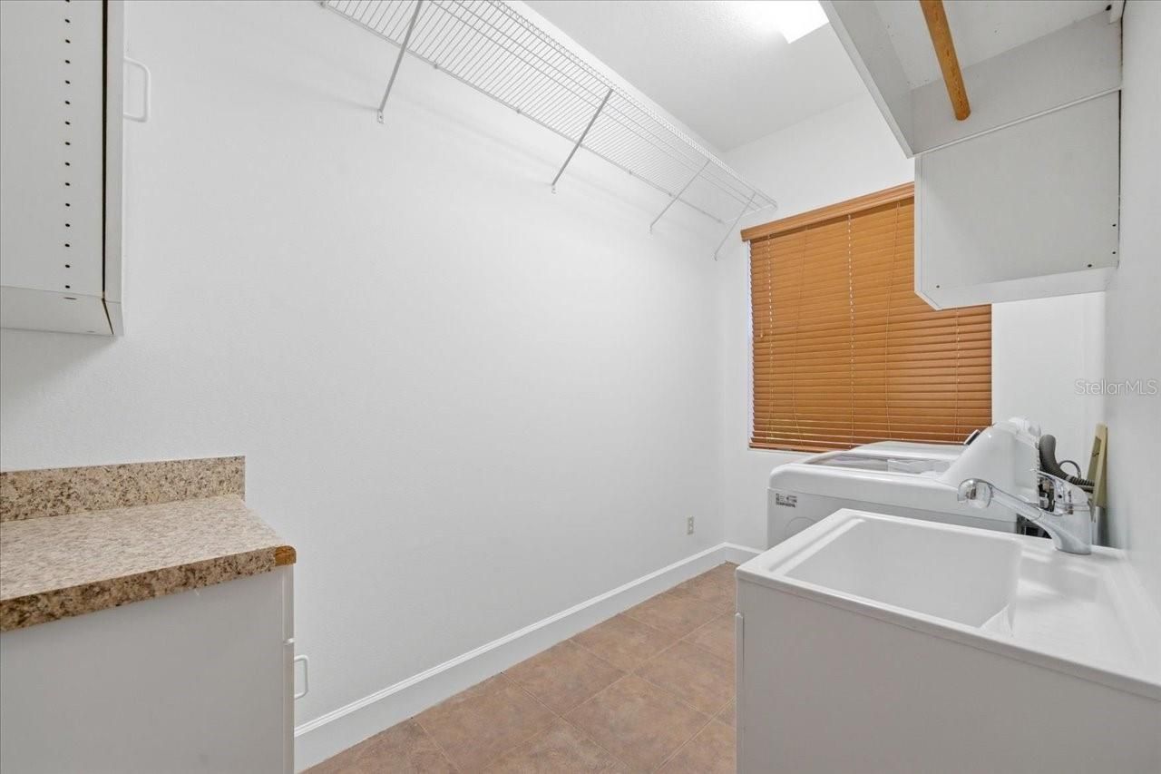 18634 Avenue Capri, Lutz, FL 33558 Photo