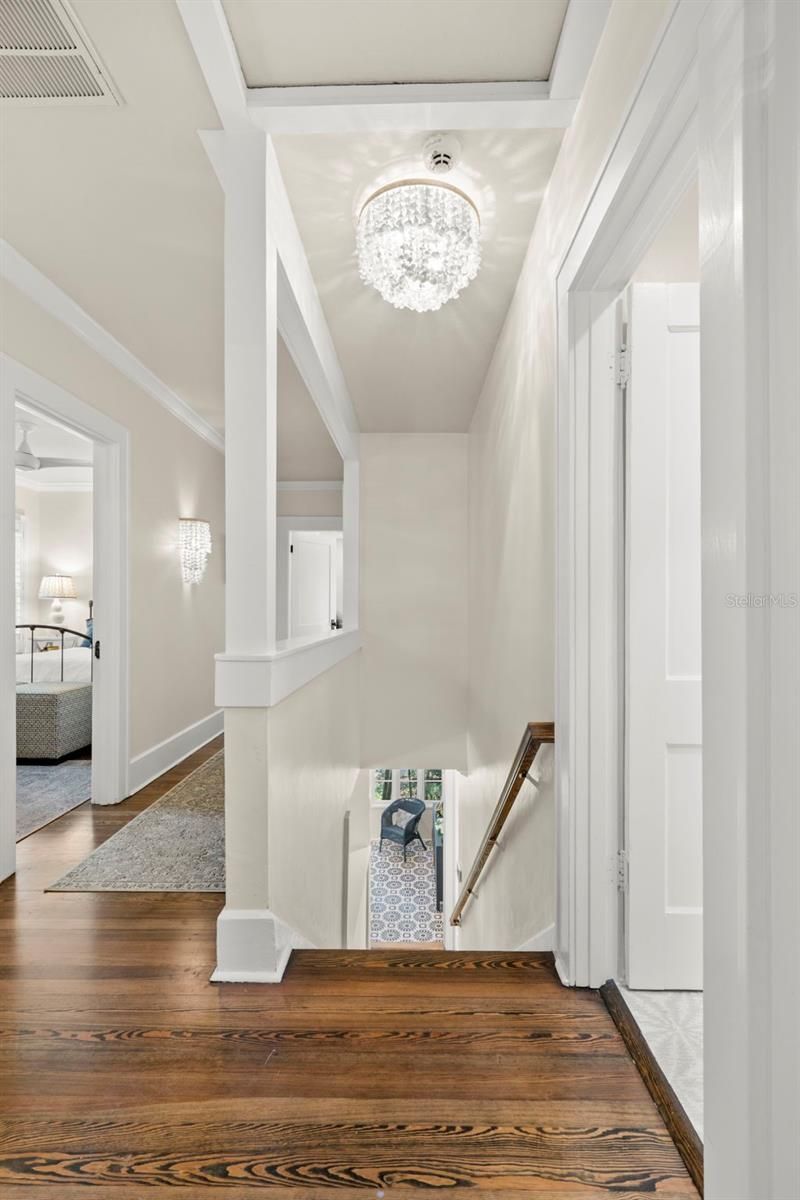 516 17th Avenue Ne, Saint Petersburg, FL 33704 Photo