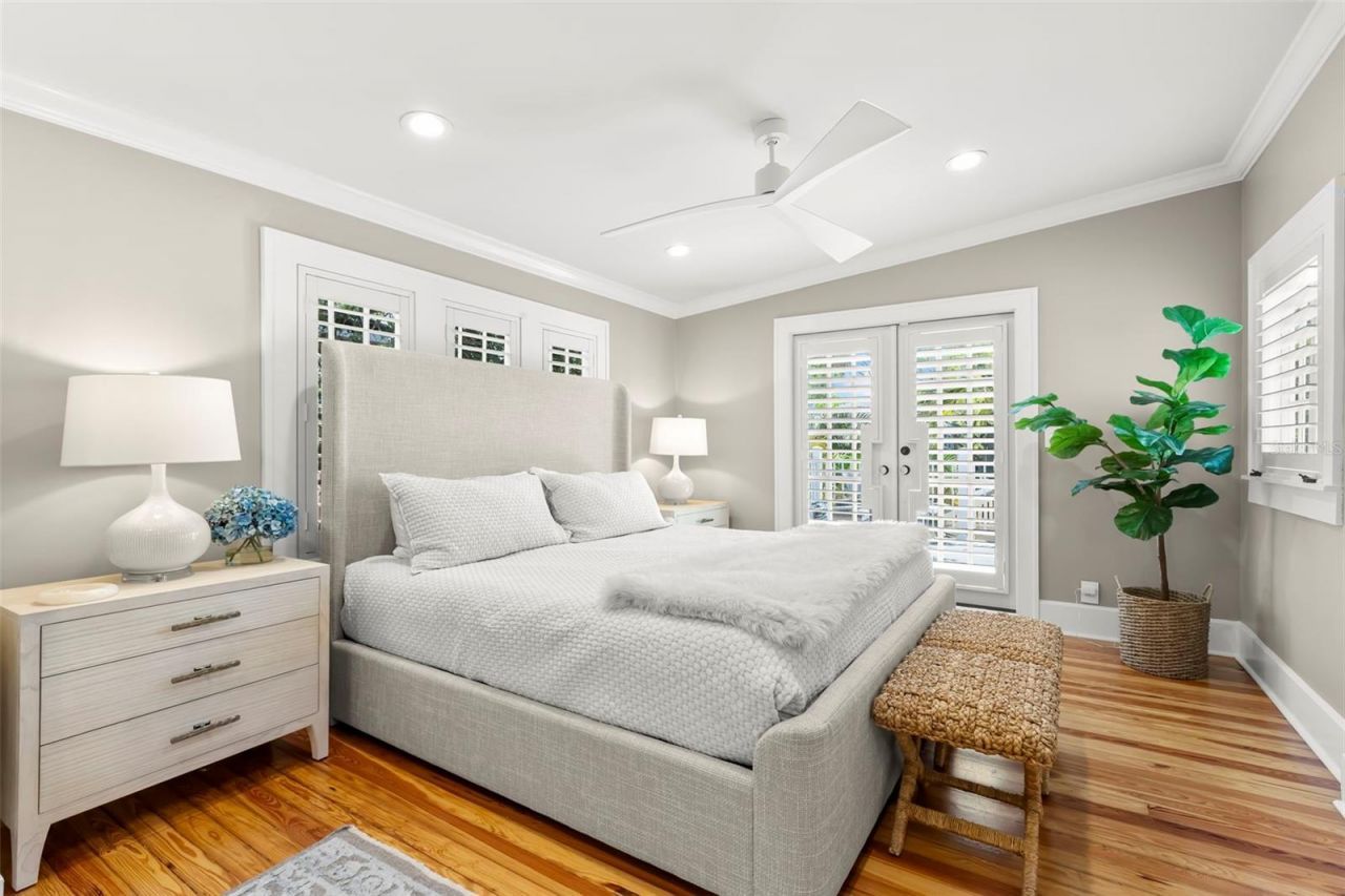 516 17th Avenue Ne, Saint Petersburg, FL 33704 Photo