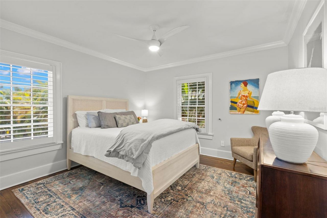 516 17th Avenue Ne, Saint Petersburg, FL 33704 Photo