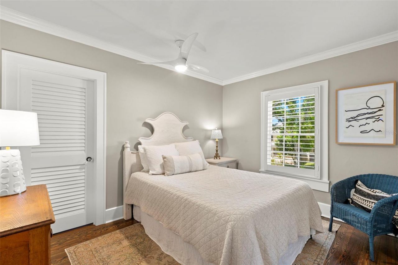 516 17th Avenue Ne, Saint Petersburg, FL 33704 Photo