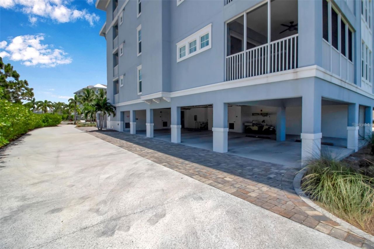 376 Aruba Circle , Unit 301, Bradenton, FL 34209 Photo