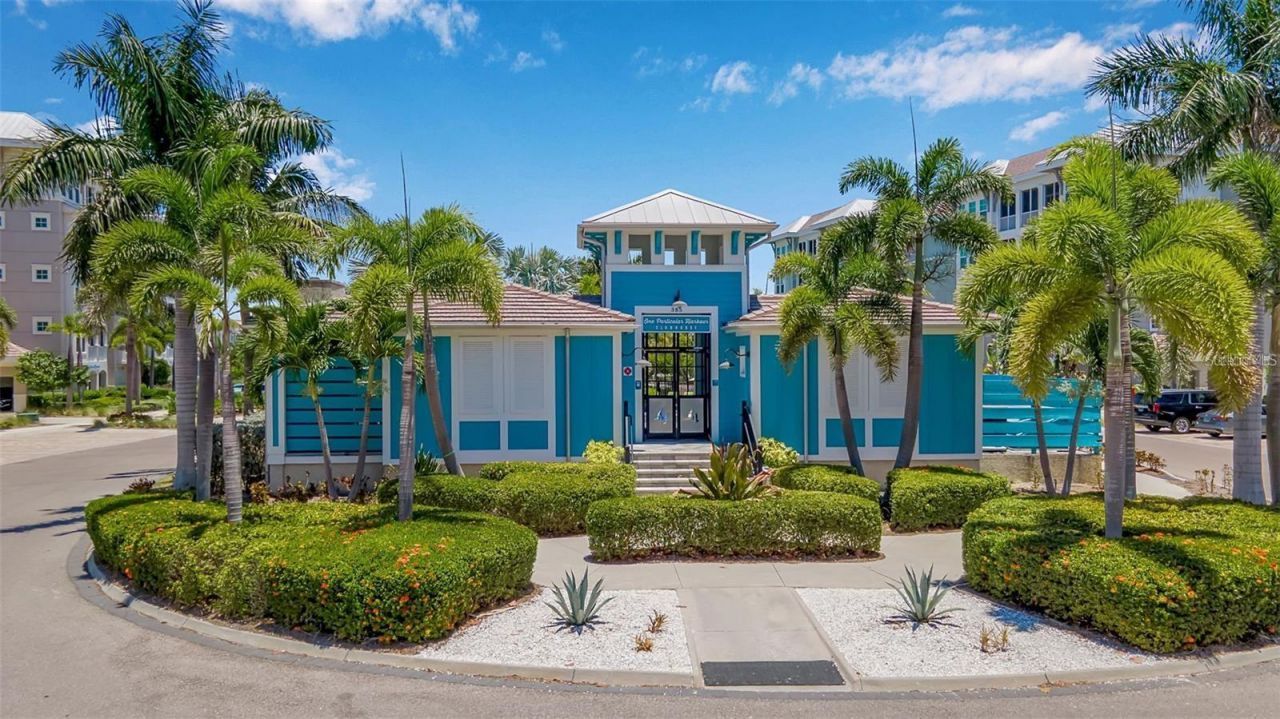 376 Aruba Circle , Unit 301, Bradenton, FL 34209 Photo