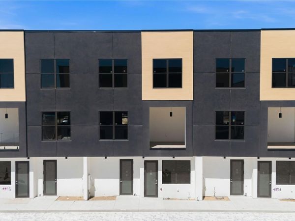 4353 FONTANAROSA VILLAGE COURT , TAMPA, FL 33614