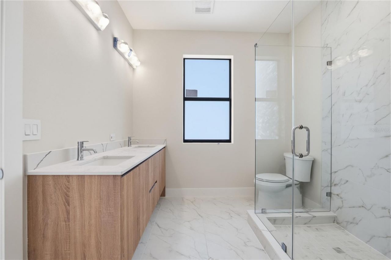 4355 Fontanarosa Village Court , Tampa, FL 33614 Photo