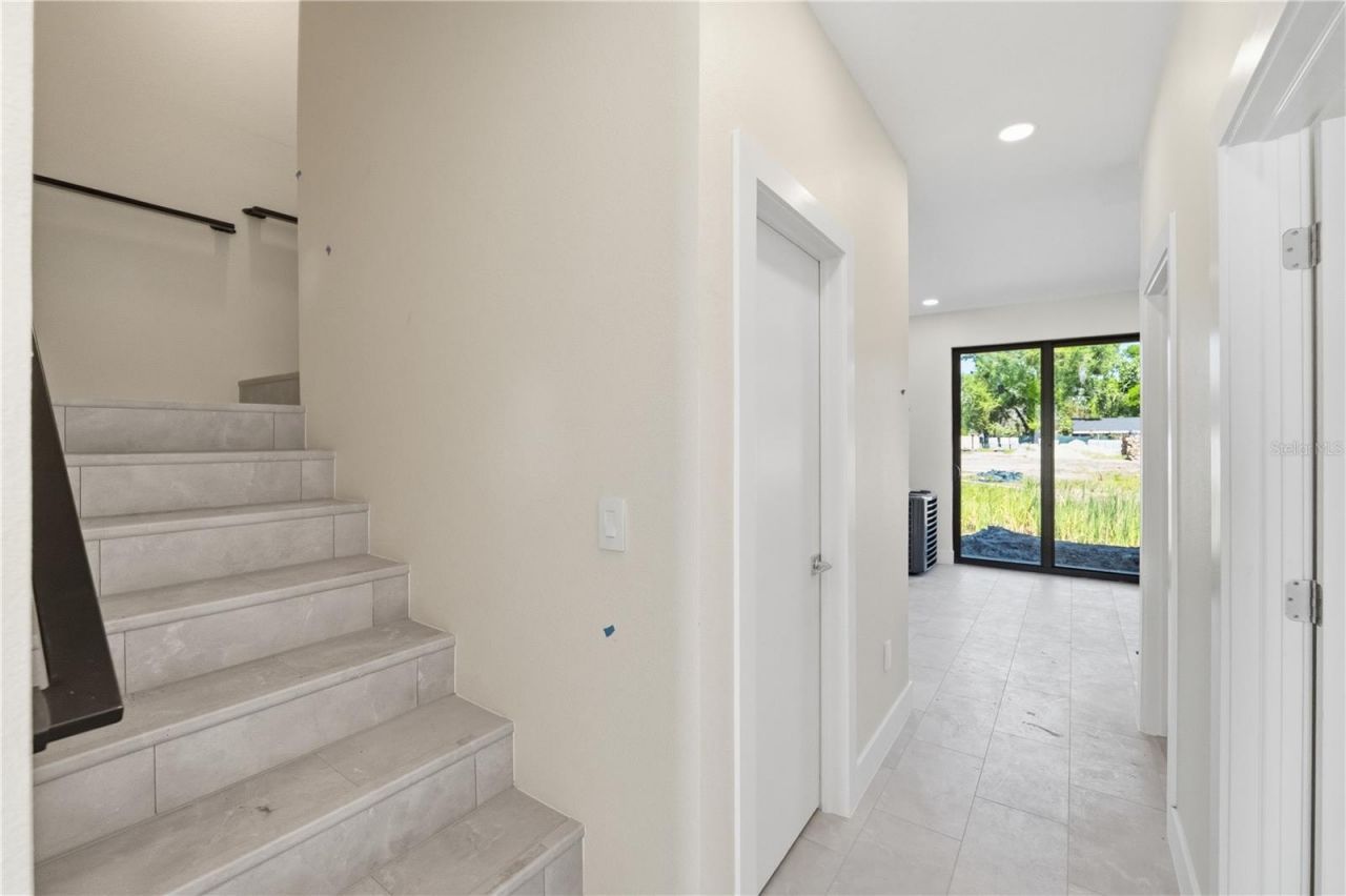 4355 Fontanarosa Village Court , Tampa, FL 33614 Photo