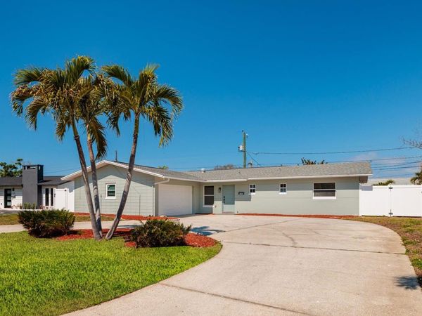 2107 DOLPHIN BOULEVARD S, ST PETERSBURG, FL 33707