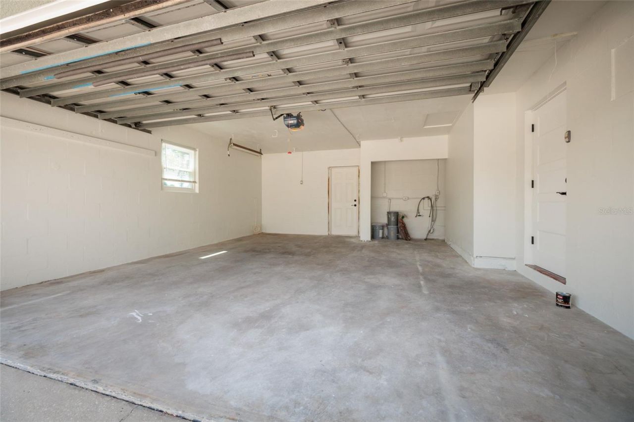 2107 Dolphin Boulevard S, Saint Petersburg, FL 33707 Photo