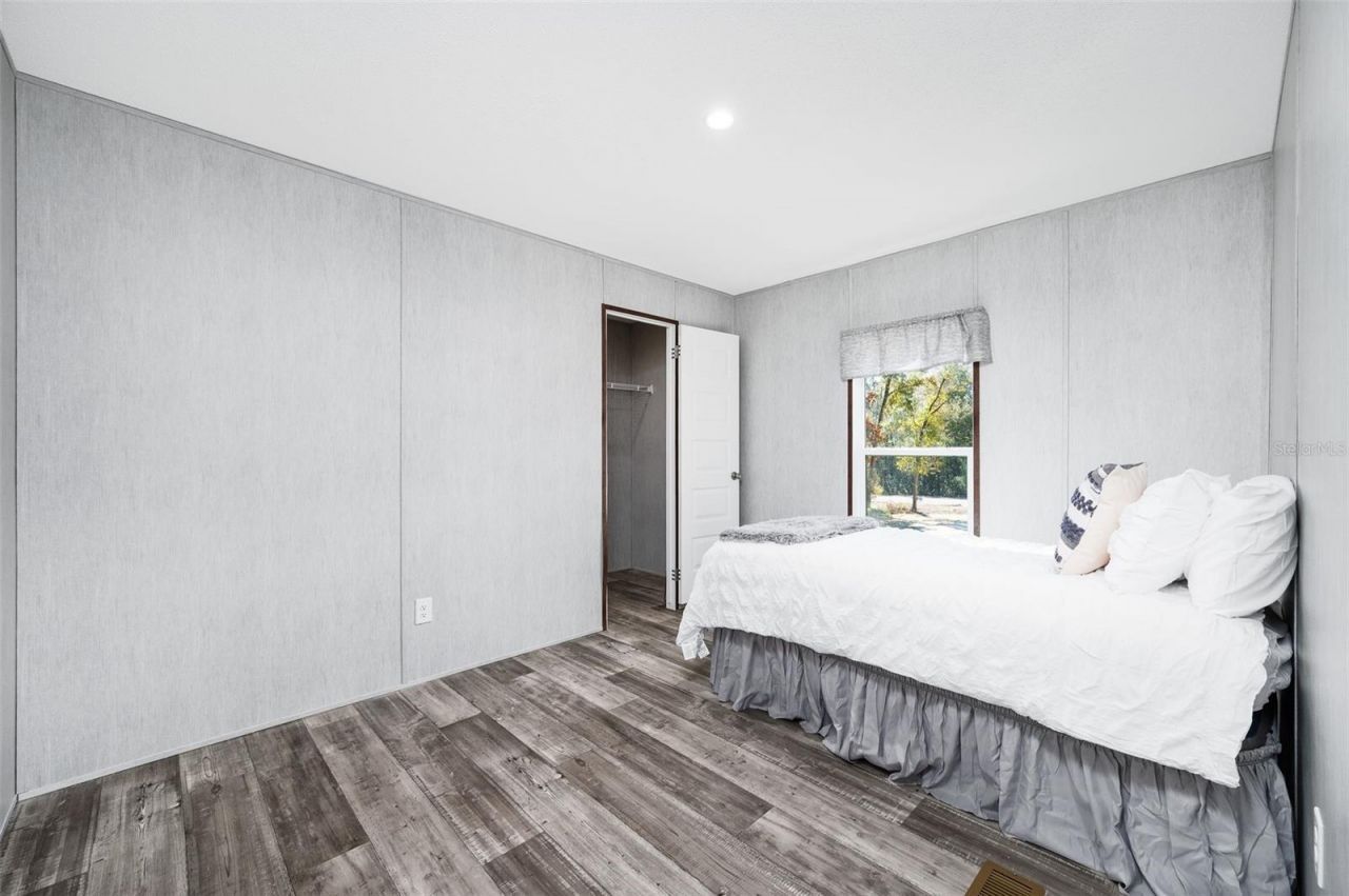 6951 NE 104 Court, Bronson, FL 32621 Photo