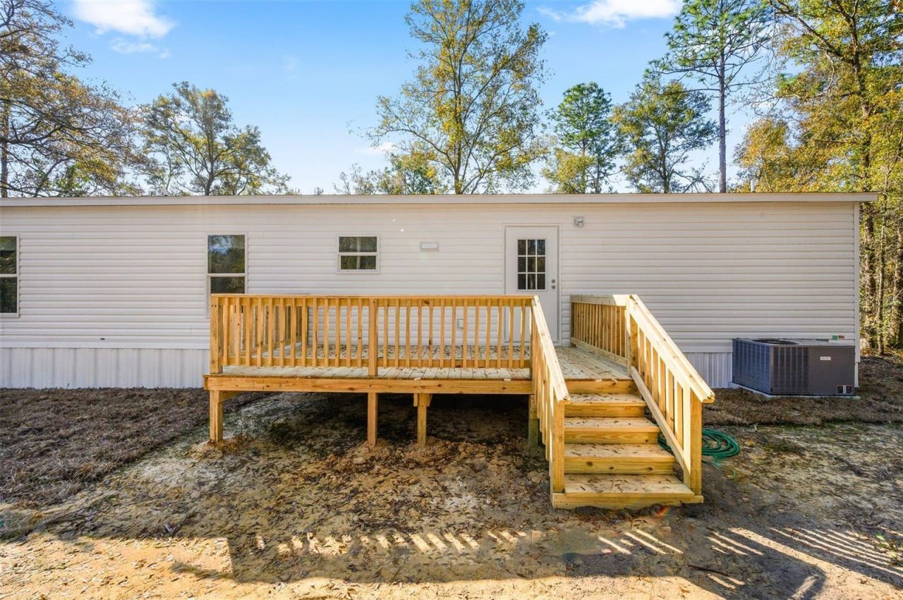 6951 NE 104 Court, Bronson, FL 32621 Photo