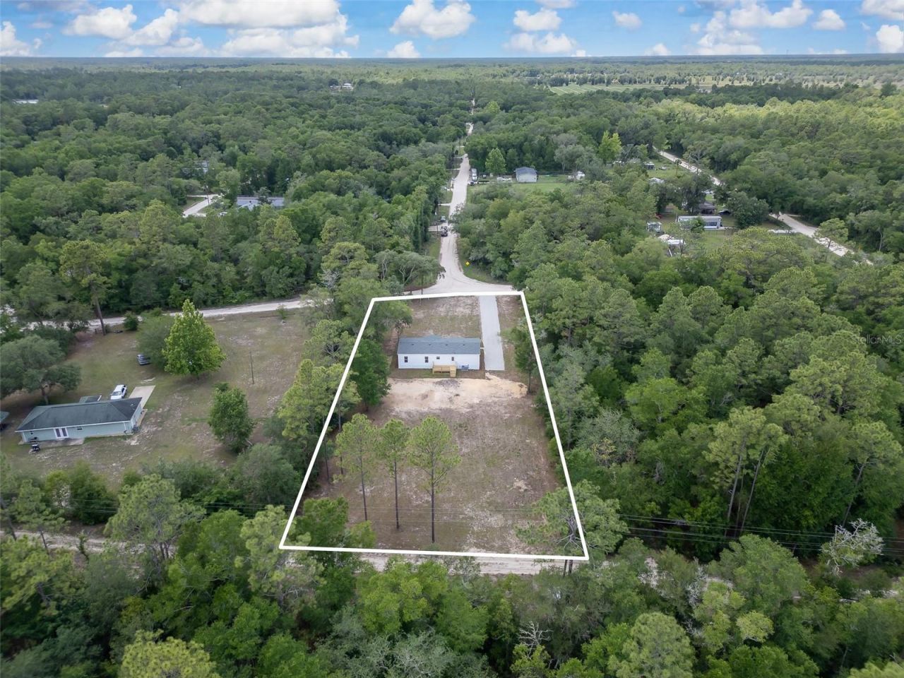 6951 NE 104 Court, Bronson, FL 32621 Photo