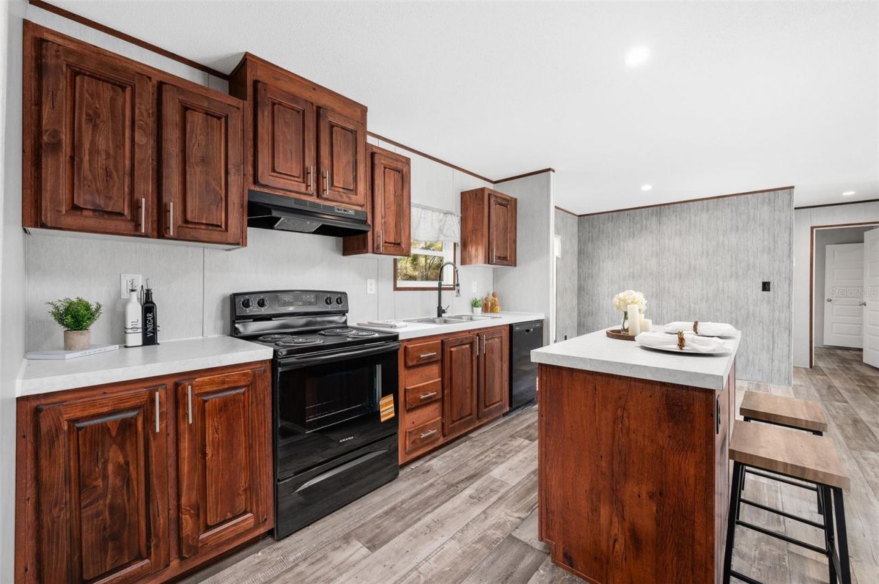 6951 NE 104 Court, Bronson, FL 32621 Photo