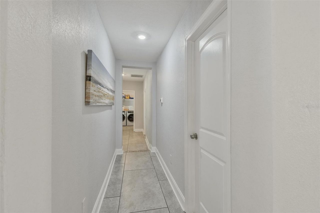 7330 17th Way N, Saint Petersburg, FL 33702 Photo