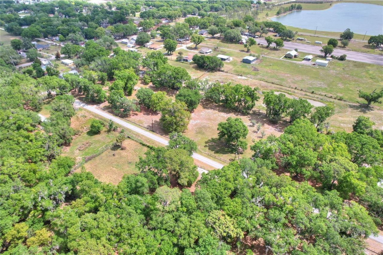 1445 Carter Street , Auburndale, FL 33823 Photo