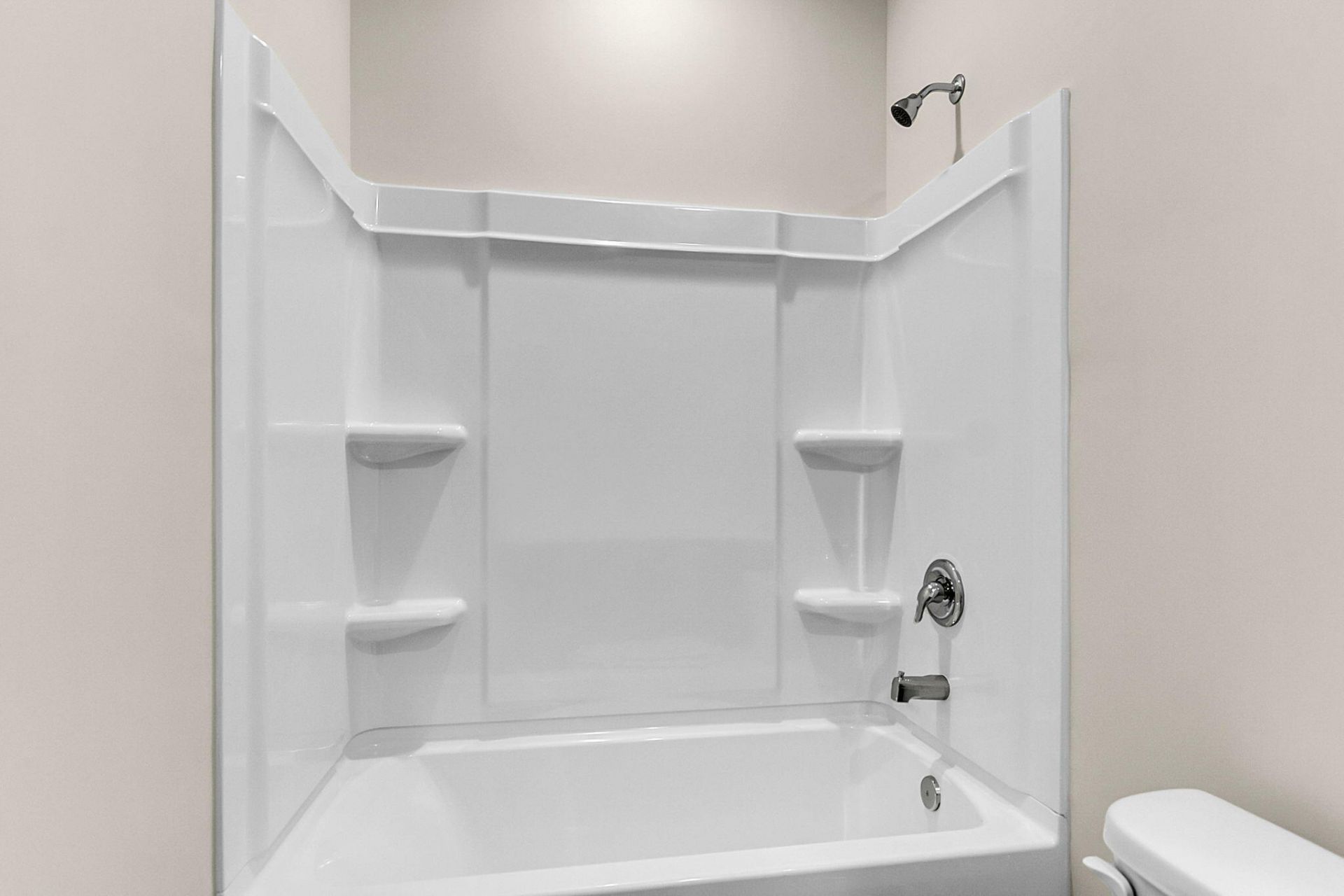 5252 Cottage Landing Drive Photo 16