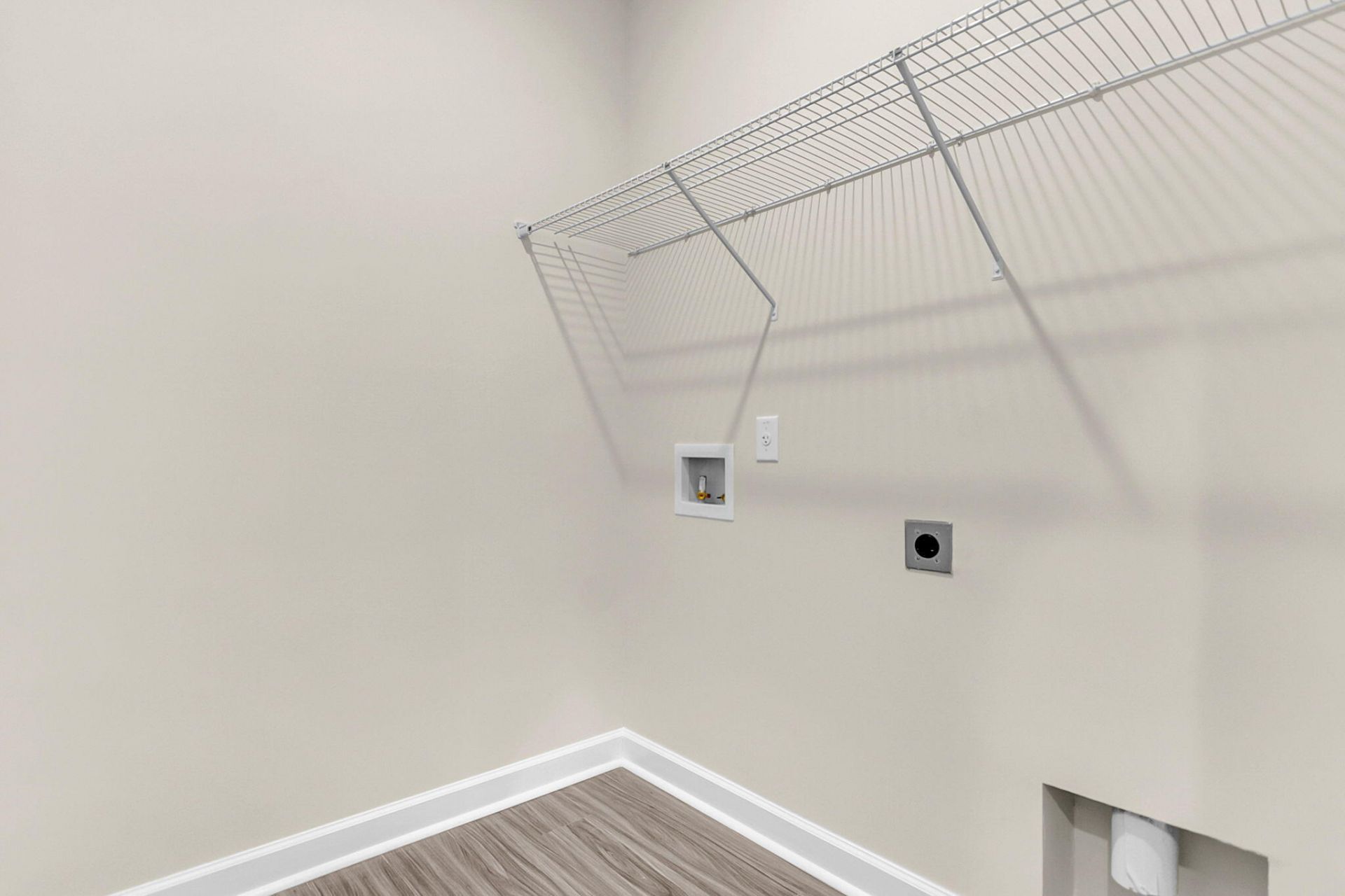 5252 Cottage Landing Drive Photo 18