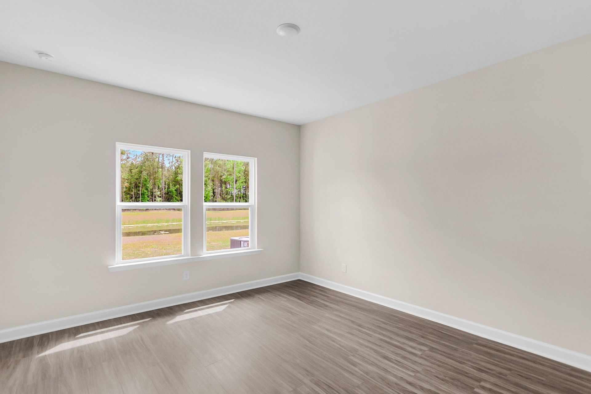 5252 Cottage Landing Drive Photo 34