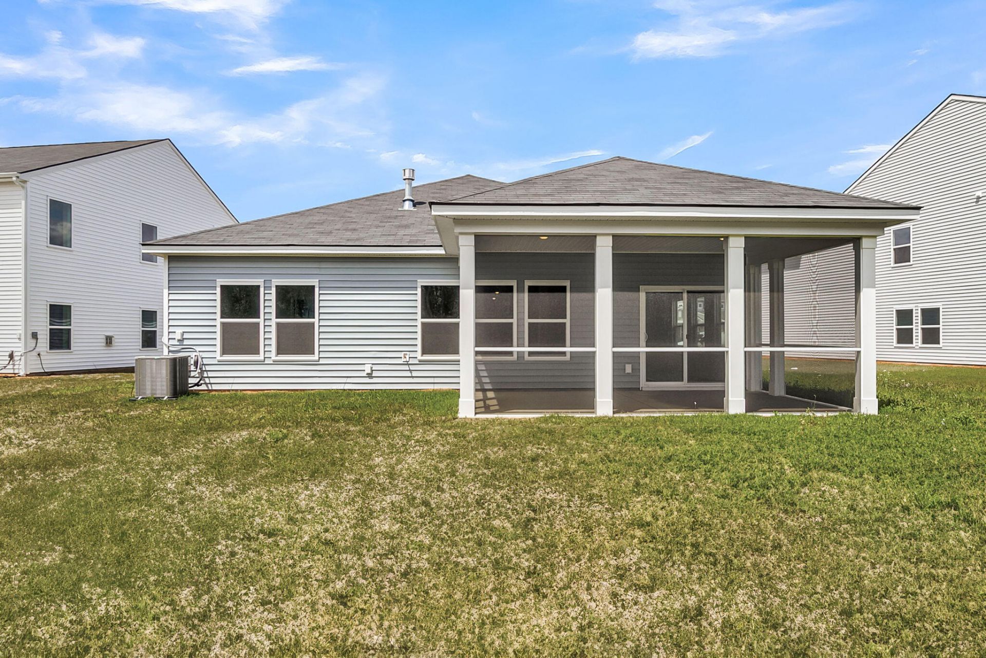 5252 Cottage Landing Drive Photo 5