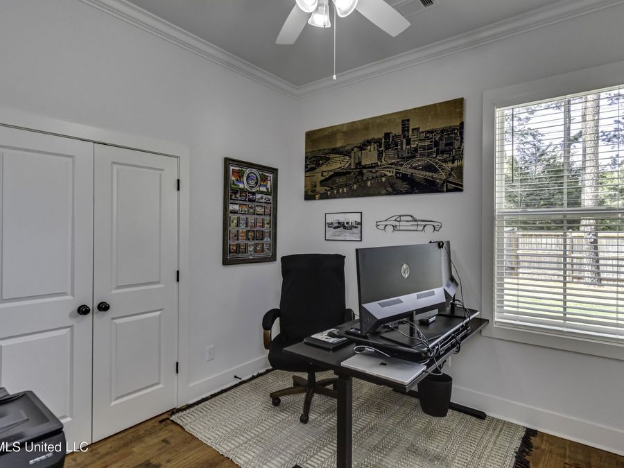 Property Image 38