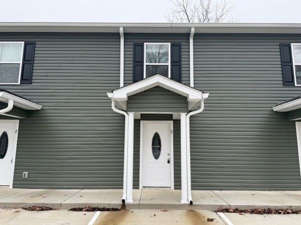 517 Weaver St , Unit 1, Tullahoma, TN 37388