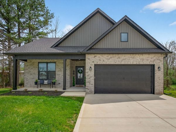 203 Beckam Way , Smithville, TN 37166