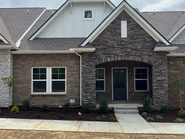 732 Coburg Street , Gallatin, TN 37066