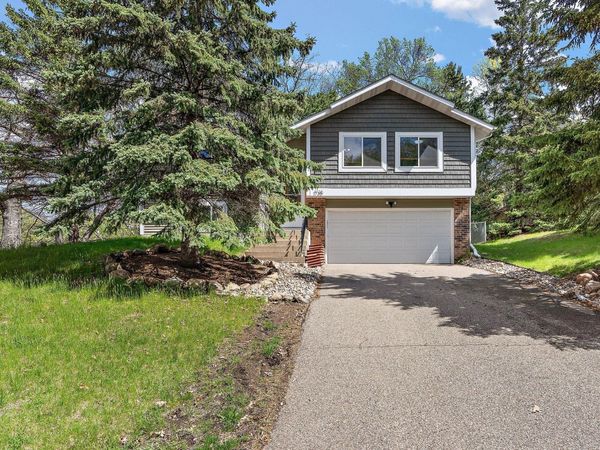 1735 Walnut Lane , Eagan, MN 55122