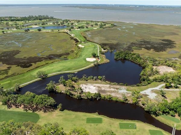 170 Point Lane, St Simons Island, GA 31522