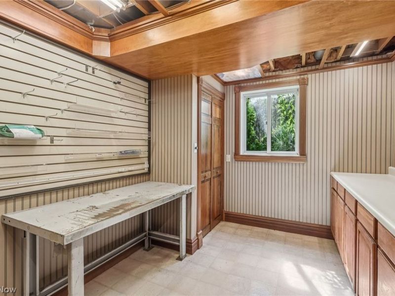 1870 Dallas Avenue , Akron, OH 44301 Photo 10