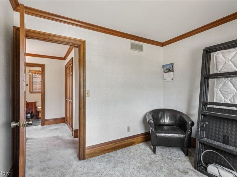 1870 Dallas Avenue, Akron, OH 44301 Photo 18