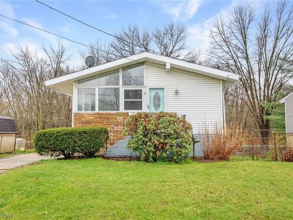 1332 Carnegie Avenue , Akron, OH 44314