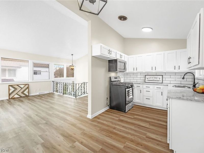 1332 Carnegie Avenue , Akron, OH 44314 Photo 5