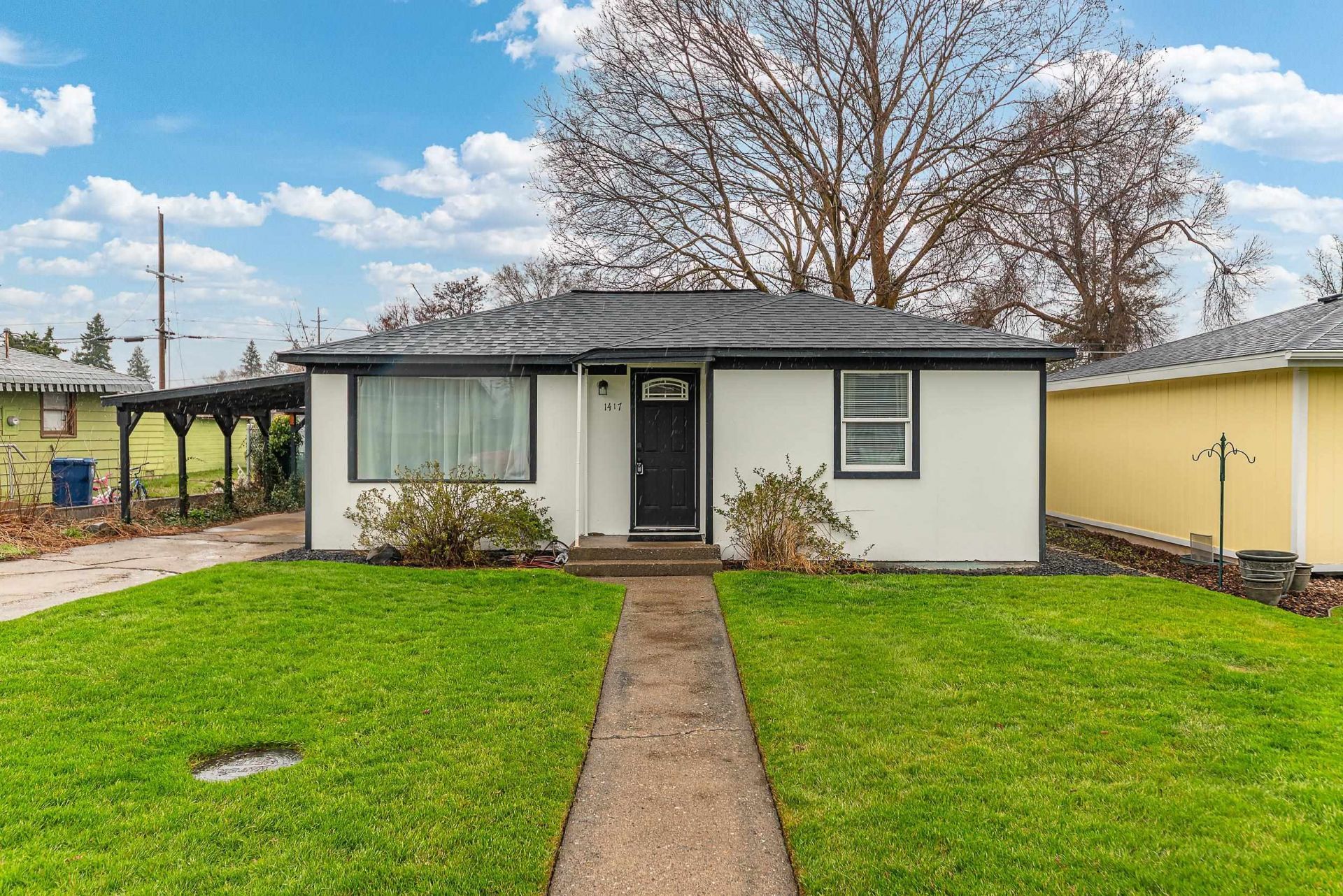 1417 E Crown Ave, Spokane, WA 99208 Main Photo