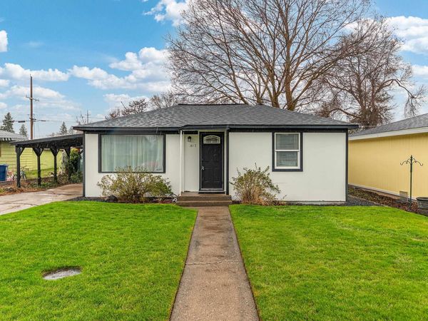 1417 E Crown Ave, Spokane, WA 99208