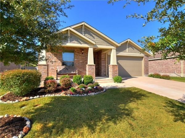 409 Landing LN , Leander, TX 78641