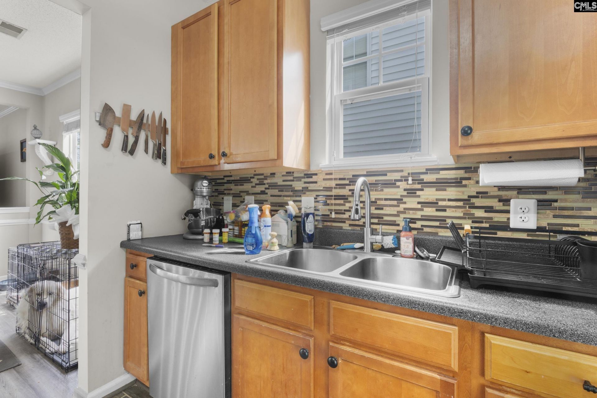 272 Bassett Loop  Photo 10