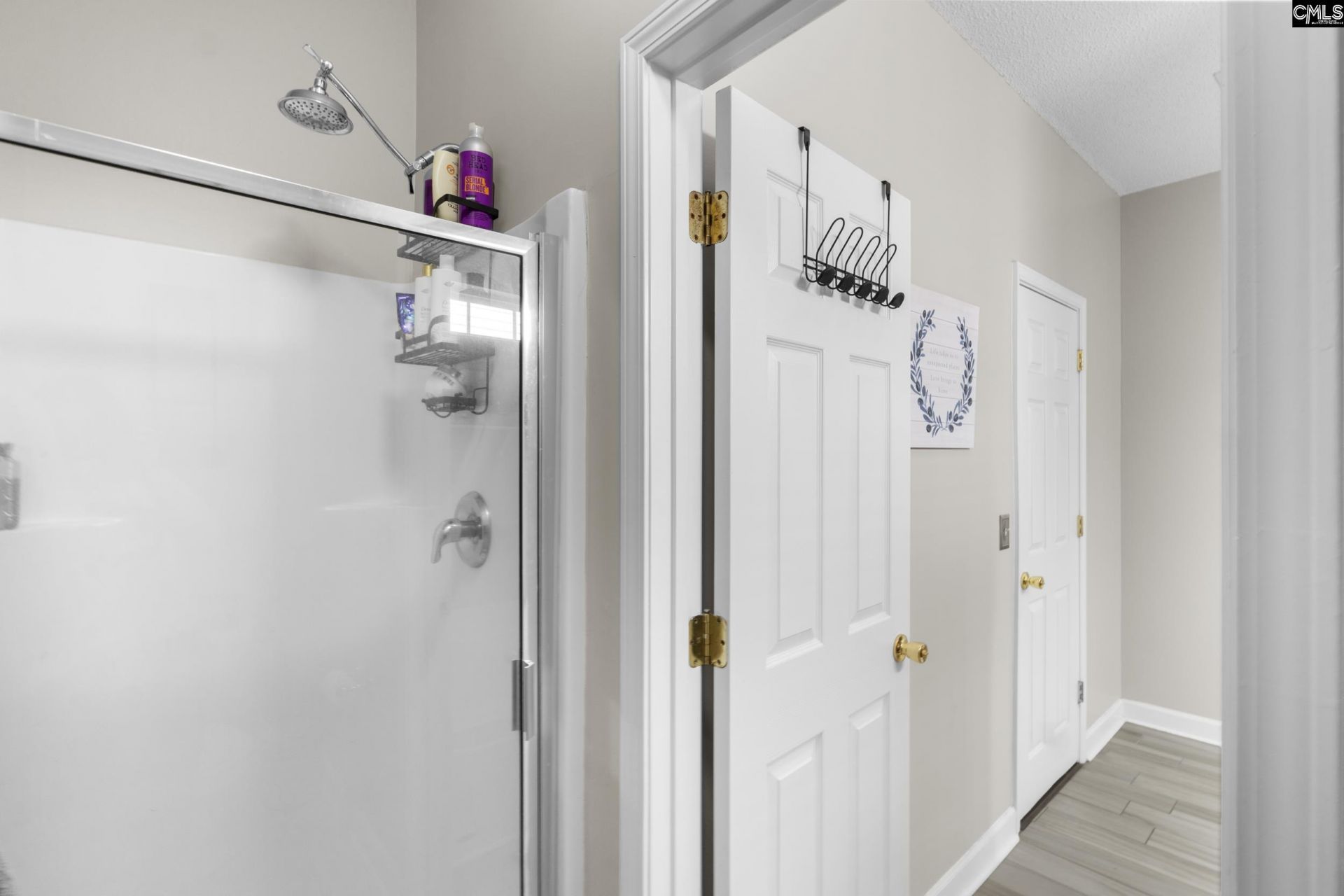 272 Bassett Loop  Photo 16