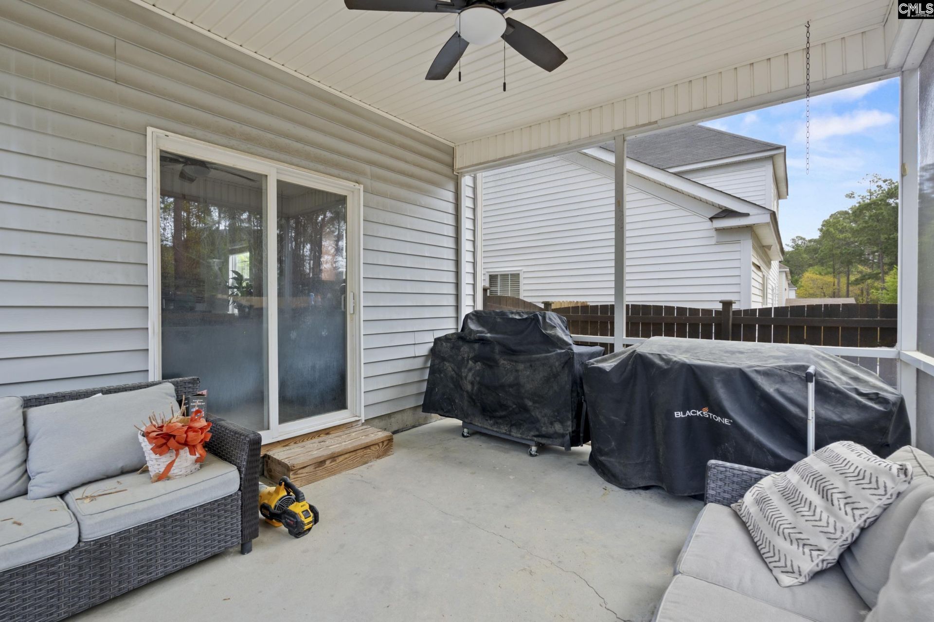 272 Bassett Loop  Photo 36