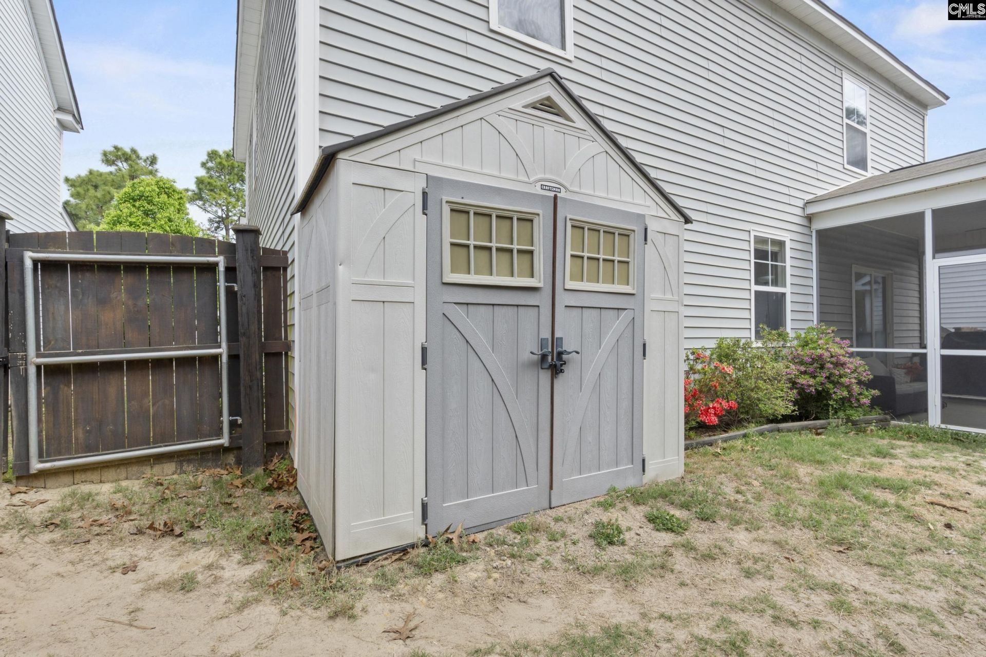 272 Bassett Loop  Photo 38