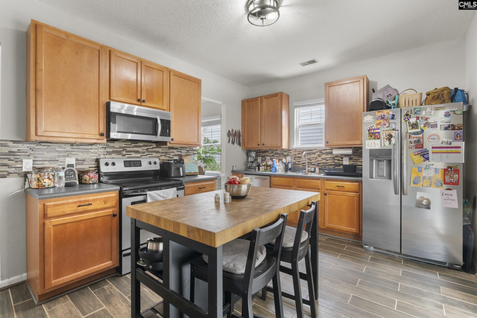 272 Bassett Loop  Photo 9