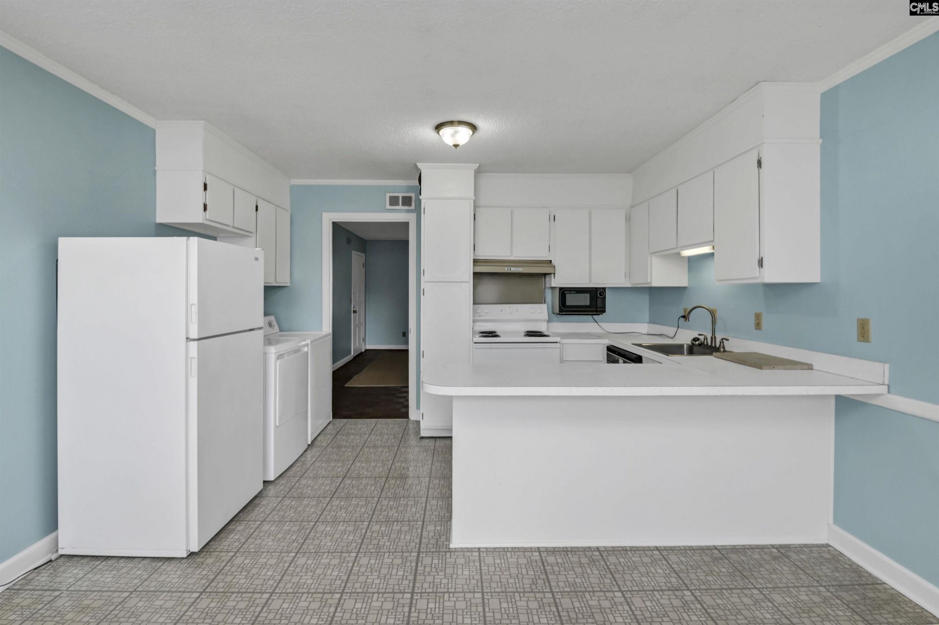 1604 Dalloz Road  Photo 10